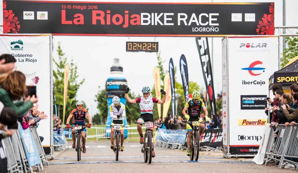 Stauffer y Clàudia Galicia vencedores en la Rioja Bike Race 2016