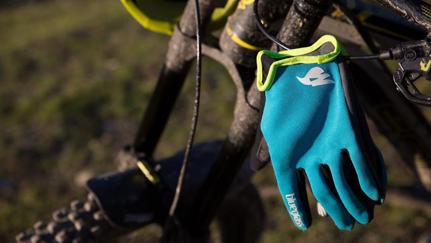 Guantes Bluegrass Magnetic Lite: para no perderlos