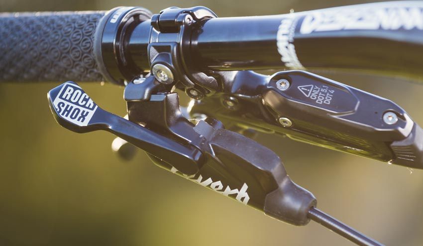Así funciona el nuevo mando remoto de la tija RockShox Reverb