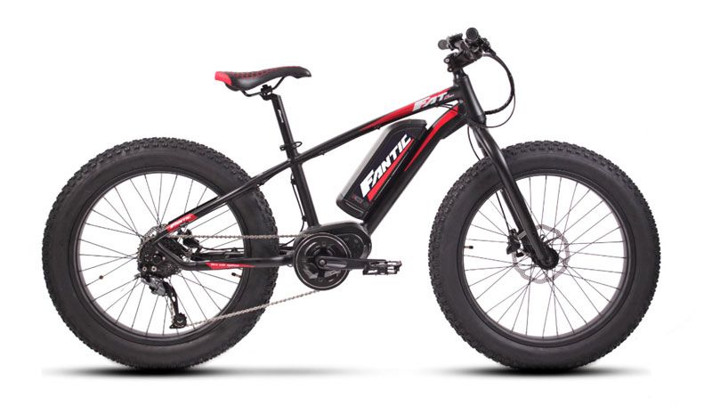 Fantic Fat24 une tres mundos: Fatbike, e-MTB y bici de niños.
