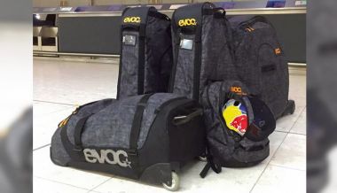 Cómo Llevar la Bici en el Avión? (Paso a paso) - Con Alforjas