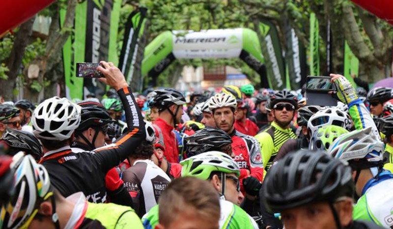 Vídeo: Merida Bikes y Los 10.000 del Soplao.