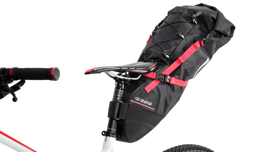 Z Adventure de Zéfal, para viajar sin portaequipajes
