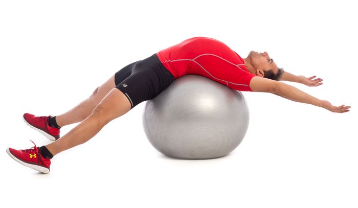 9 ejercicios que equilibran lo que tu bici desequilibra.