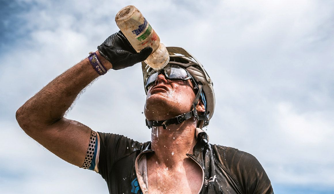 Bebida isotónica o agua, cómo decidirte