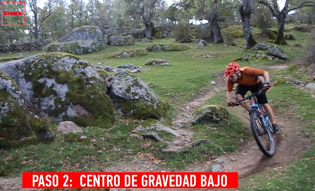 Cómo trazar las curvas en bici 2