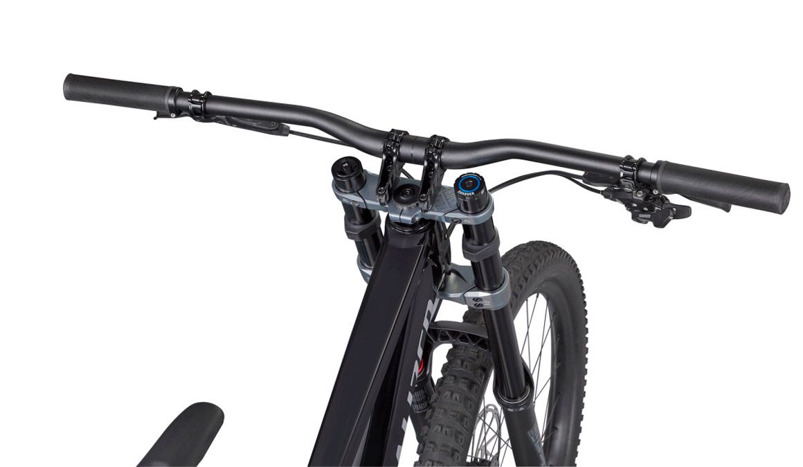 1200DEMO EXPERT SMK BLK CLGRY D2 BAR