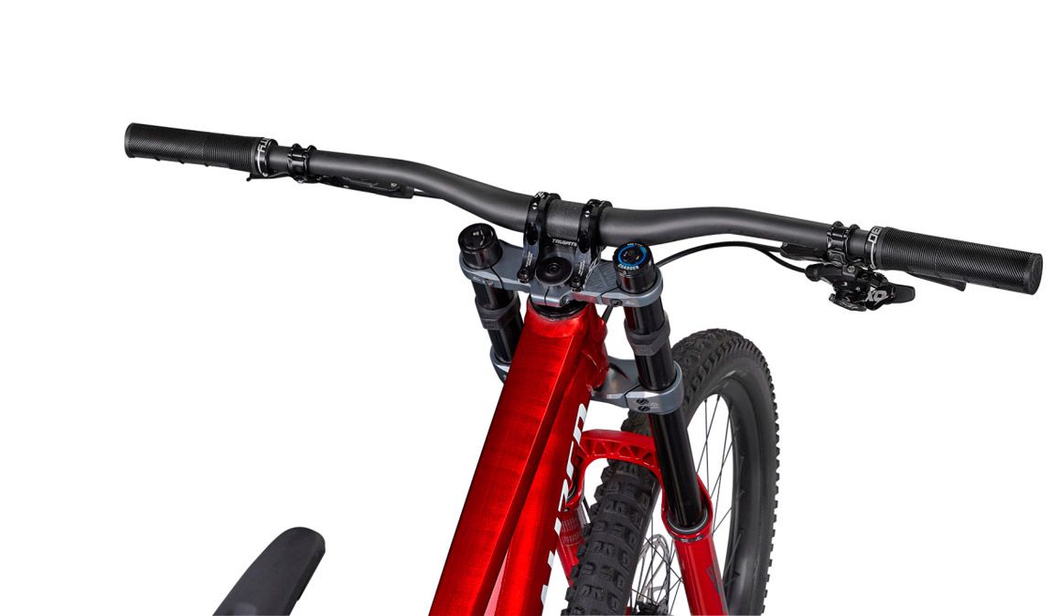 Specialized  DEMO RACE BRSH REDTNTALU WHT D2 BAR