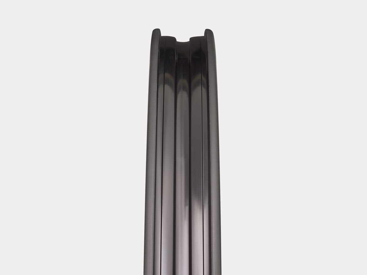 BontragerLineElite30TLR29Boost 29540 A Alt4 BontragerLineElite30TLR29Boost 29540 A Alt4
