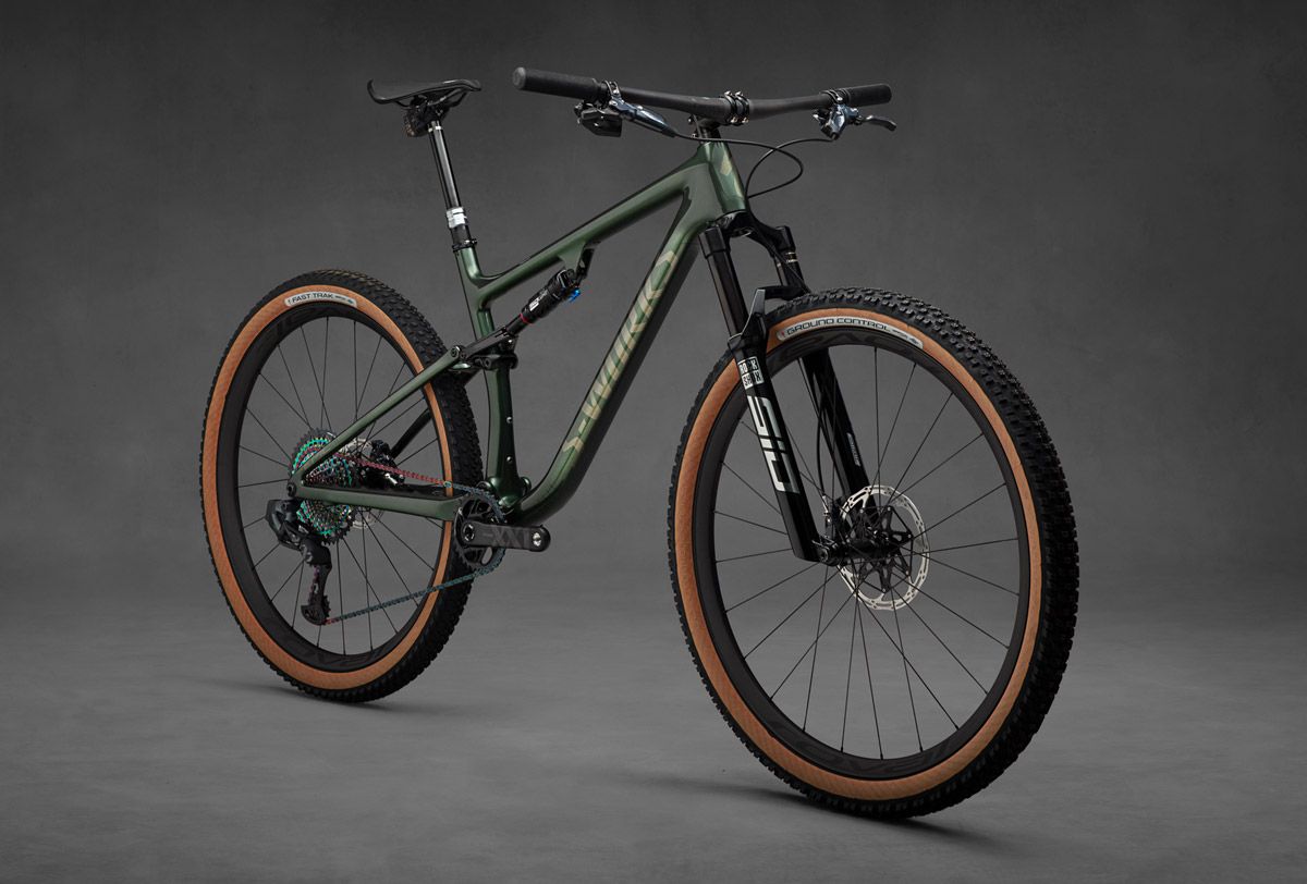 Nuevas Specialized Epic y Epic EVO 19