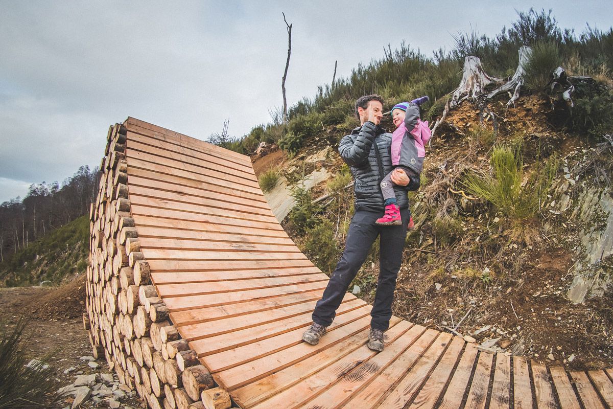 Aunque no iba en el remolque, la protagonista de nuestro vídeo se lo pasó igualmente bien viendo saltar a Danny Macaskill