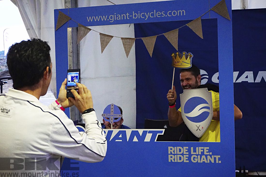 Giant seguirá siendo el patrocinador de la Batalla del Inframundo en 2021.