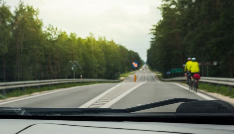La DGT te explica cómo adelantar a un ciclista de forma segura (vídeo)