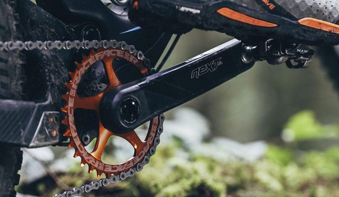 Cómo afecta la longitud de la biela en la pedalada