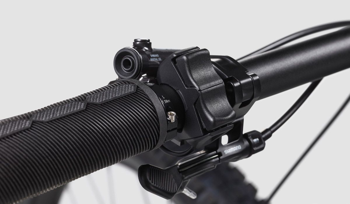 Shimano EP 8 mando 1 Shimano EP 8 mando 1