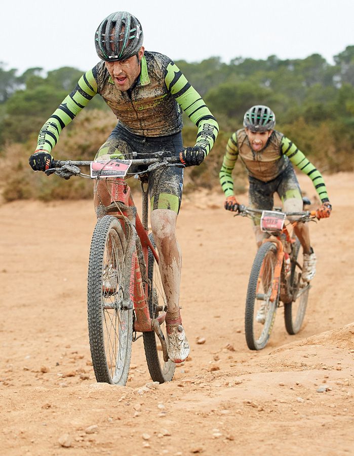 vuelta ibiza MTB 2019 etapa 3 08 2048px JON IZETA