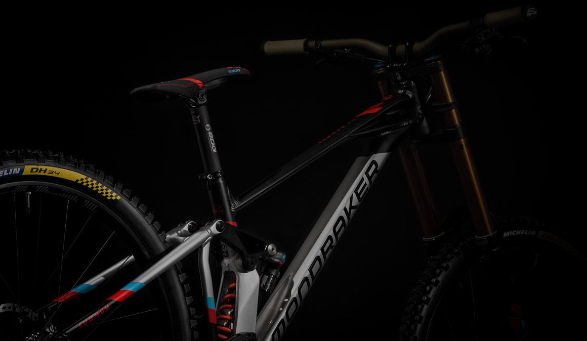 Nueva Mondraker Summum 2021 detalle superior