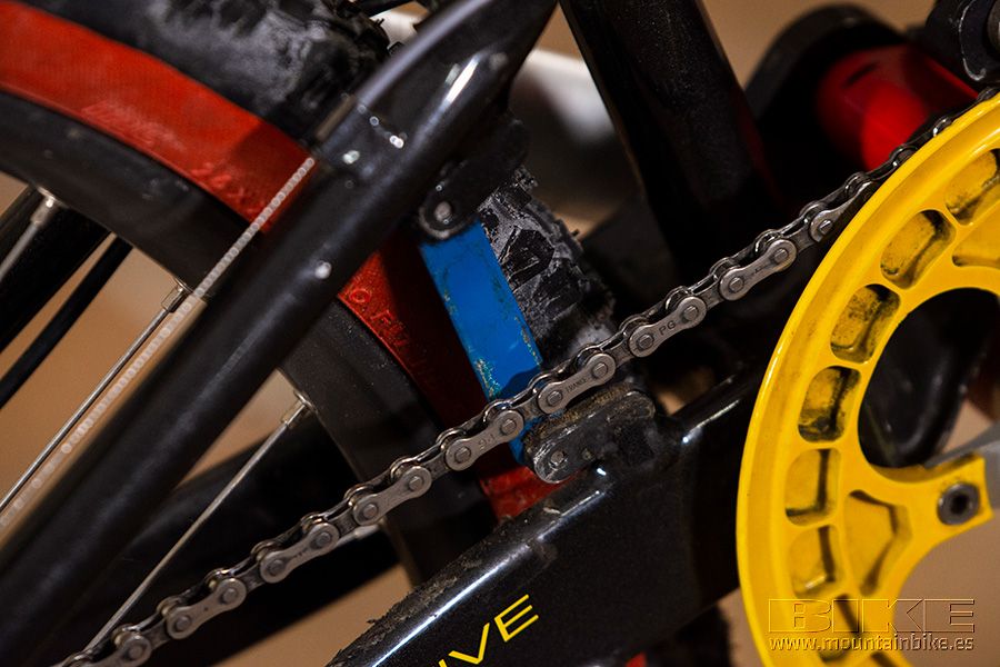 Cannondale Super V DH 4000 (2020)