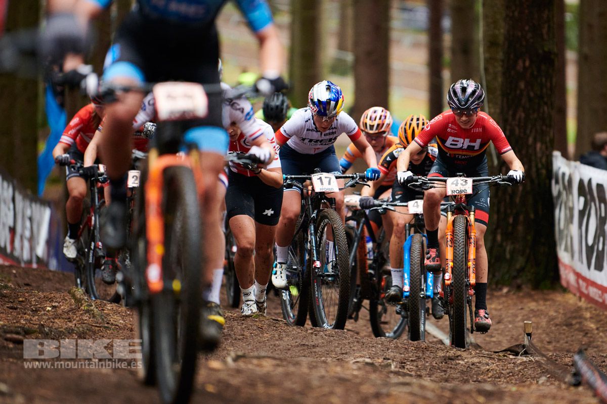 Nove Mesto 2021. Primer XCO jueves 1 de octubre. Fotos Frabanvisuals (16)