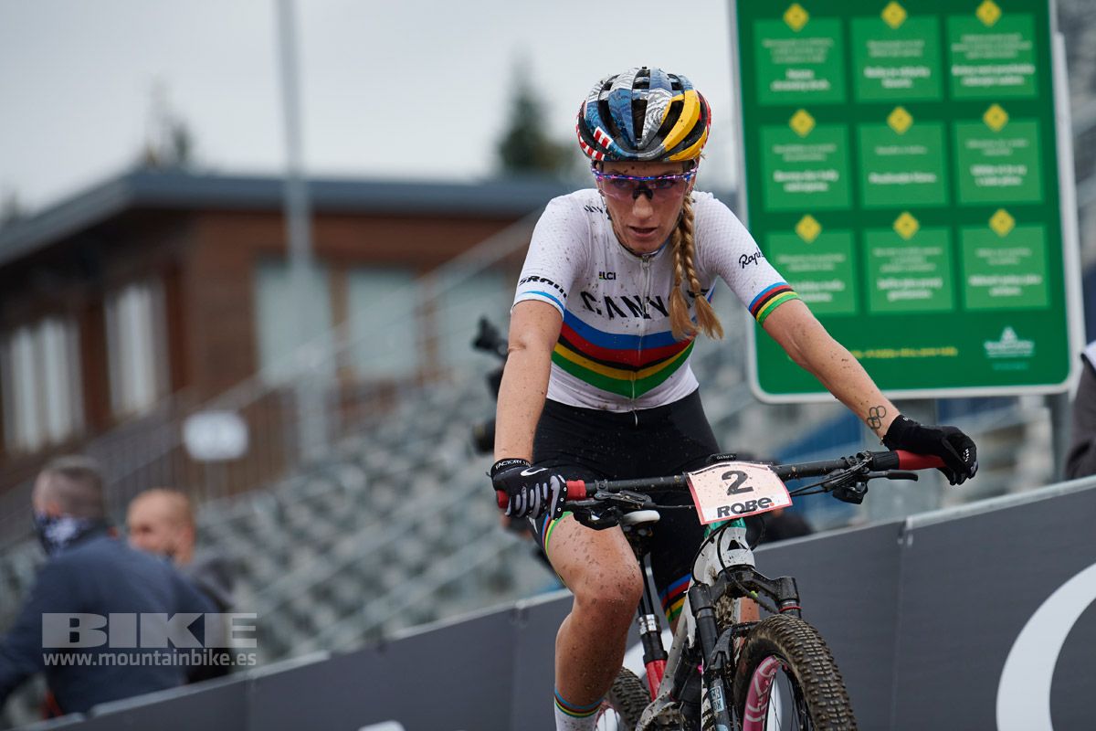 Nove Mesto 2021. Primer XCO jueves 1 de octubre. Fotos Frabanvisuals (41)
