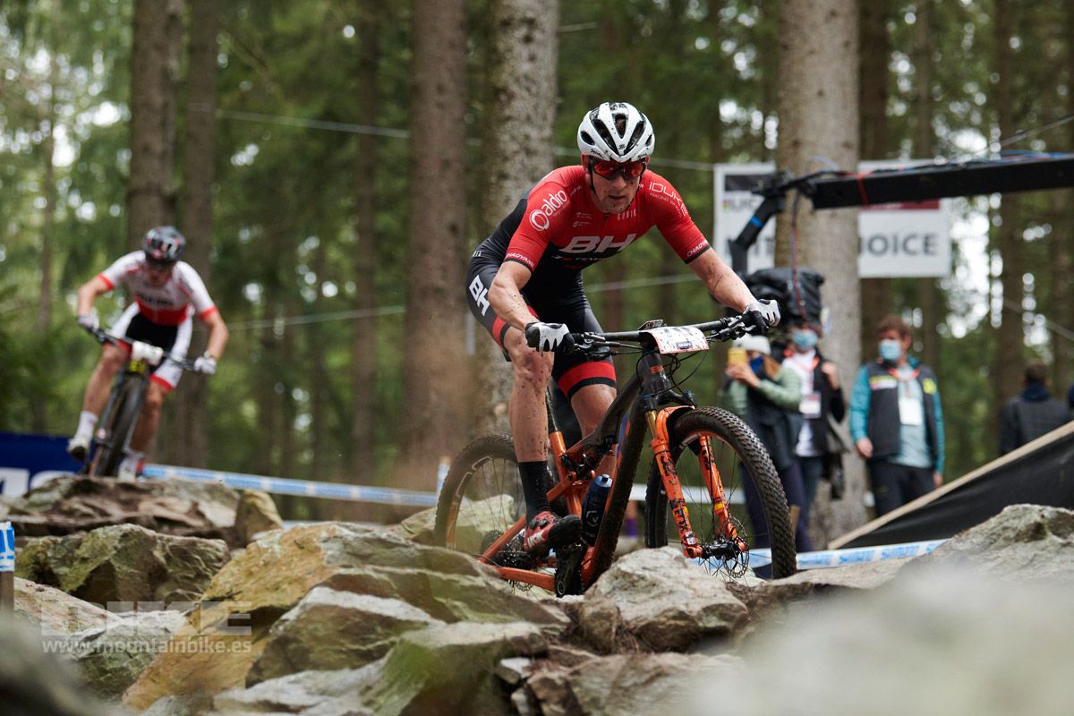 Nove Mesto 2021. Primer XCO jueves 1 de octubre. Fotos Frabanvisuals (65)
