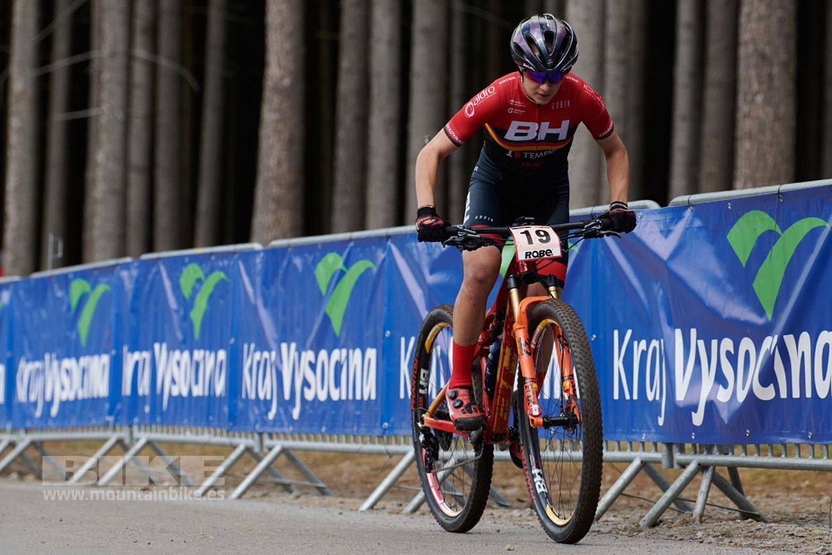 Nove Mesto 2020 XCO domingo. Mujeres. Fotos Frabanvisuals (22)
