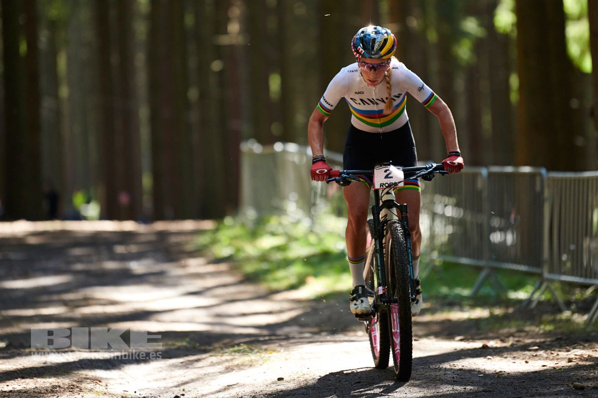 Nove Mesto 2020 XCO domingo. Mujeres. Fotos Frabanvisuals (36)
