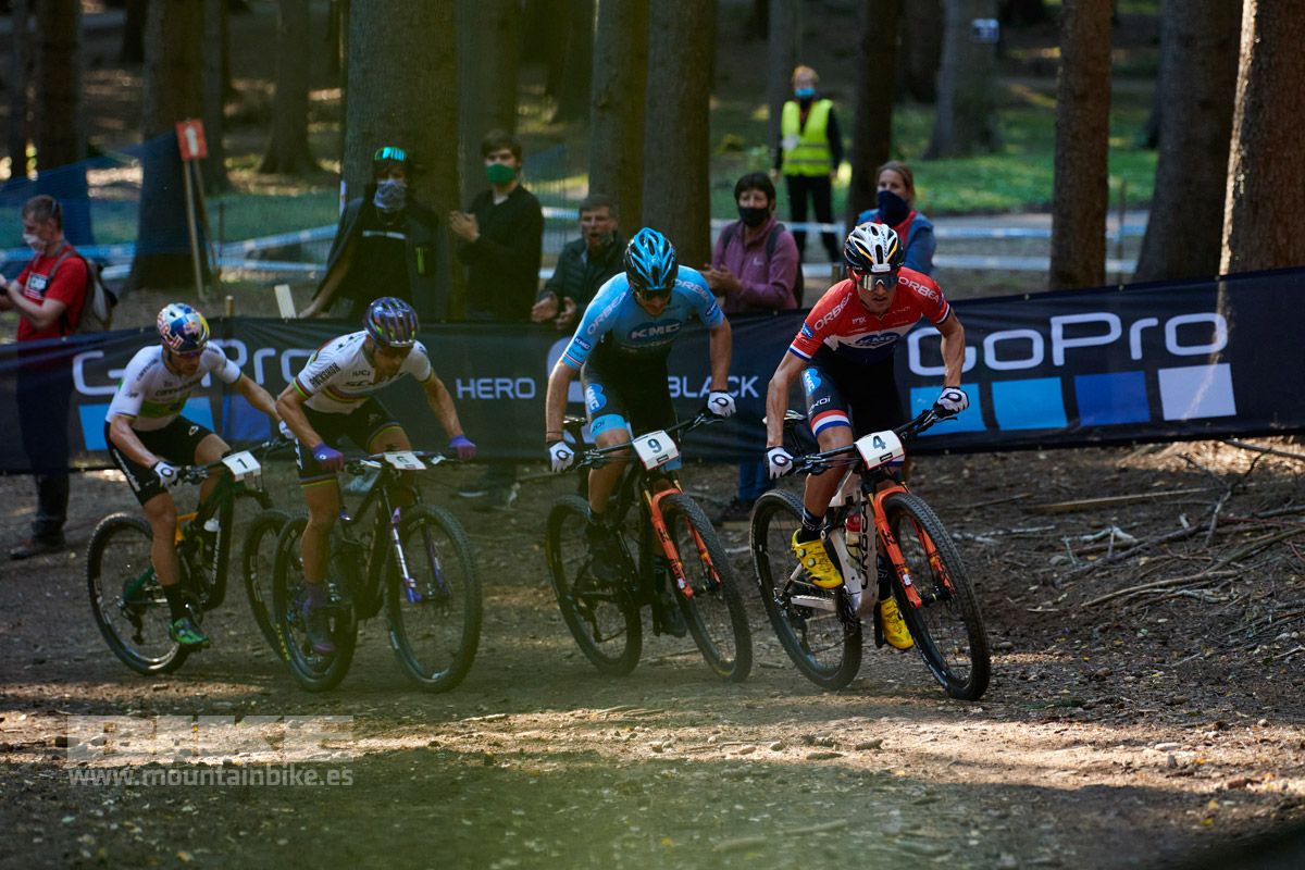 Nove Mesto 2020 XCO domingo. Hombres. Fotos Frabanvisuals  (38)
