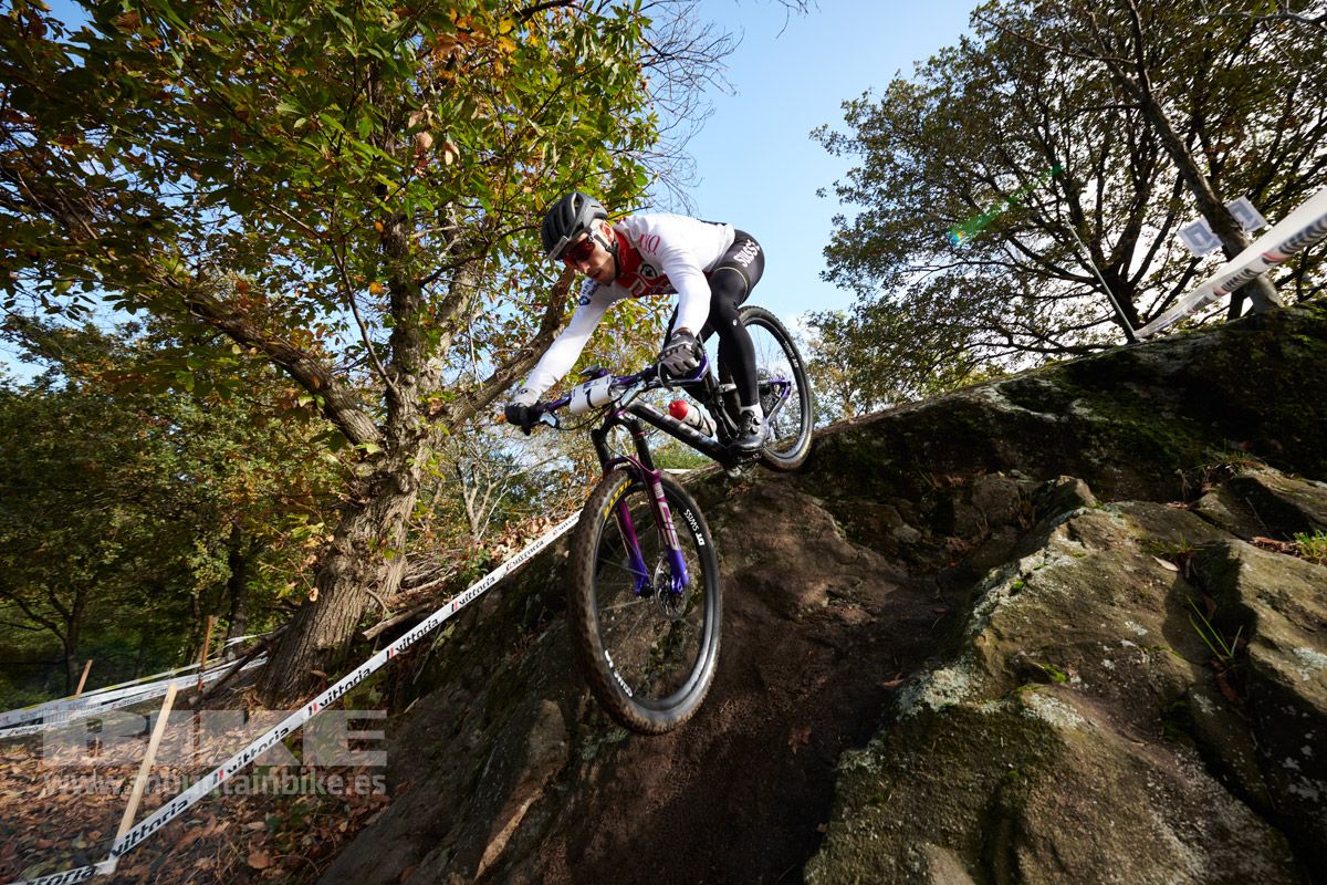 Campeonato de Europa Monte tamaro 2020. Entrenamientos y XC Eliminator. Fotos @frabanvisuals (22)