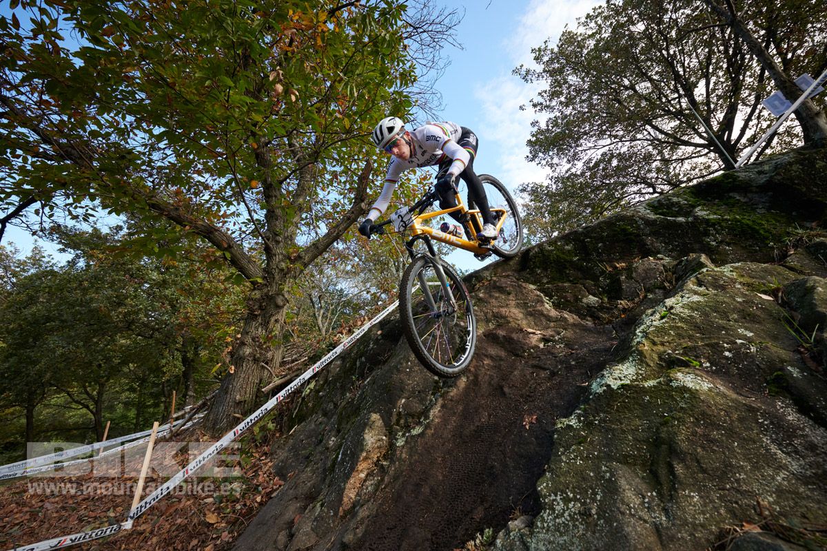 Campeonato de Europa Monte tamaro 2020. Entrenamientos y XC Eliminator. Fotos @frabanvisuals (26)