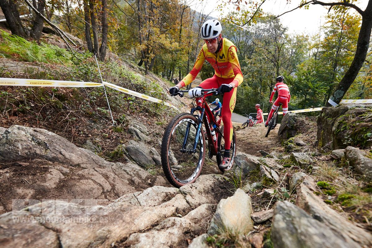 Campeonato de Europa Monte tamaro 2020. Entrenamientos y XC Eliminator. Fotos @frabanvisuals (30)