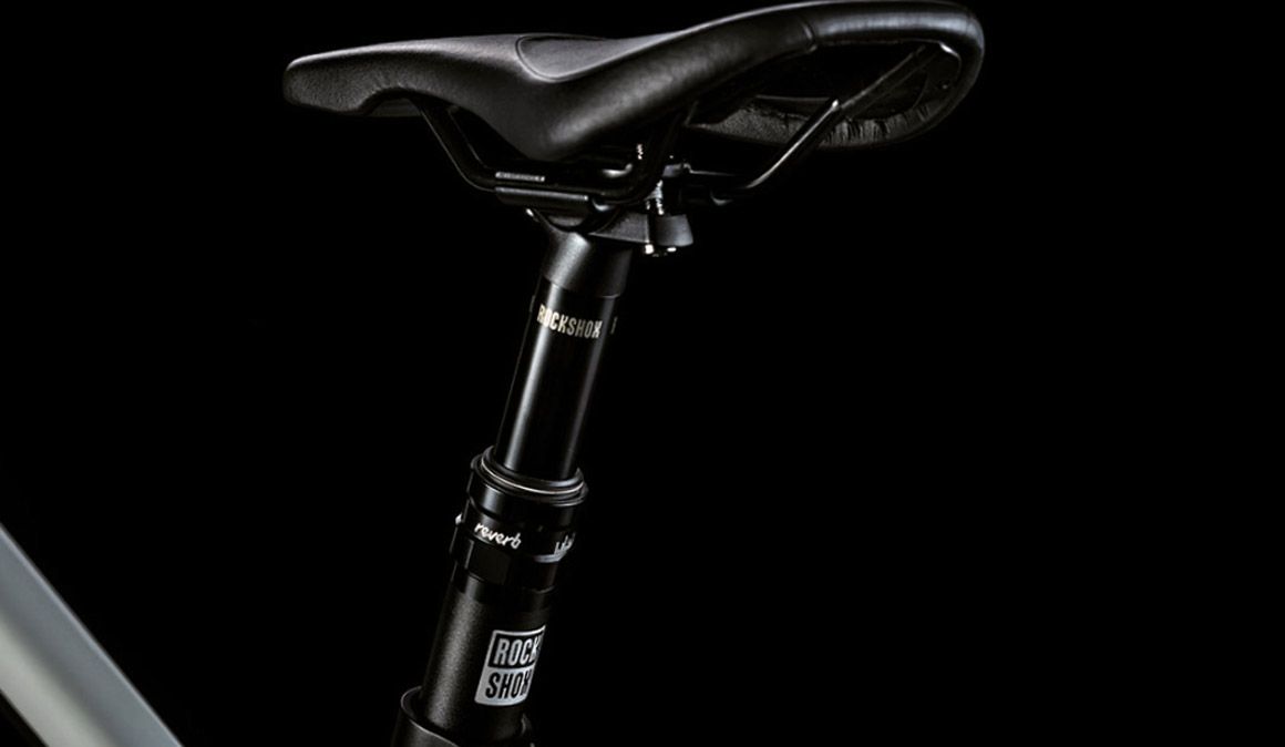 Holgura en una tija RockShox Reverb