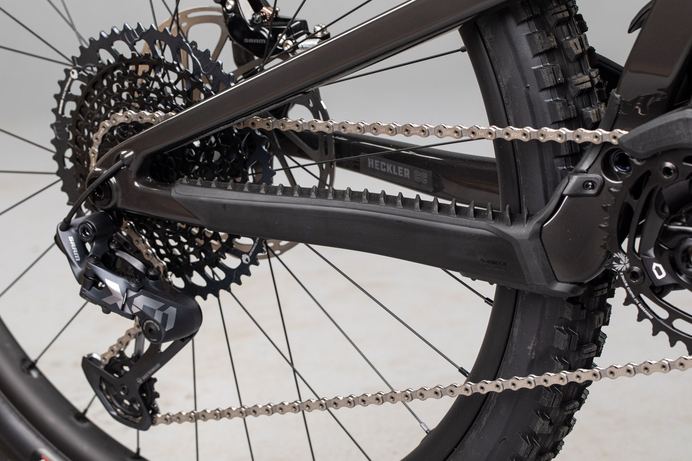 Santa Cruz Heckler Lite MX 2021 6