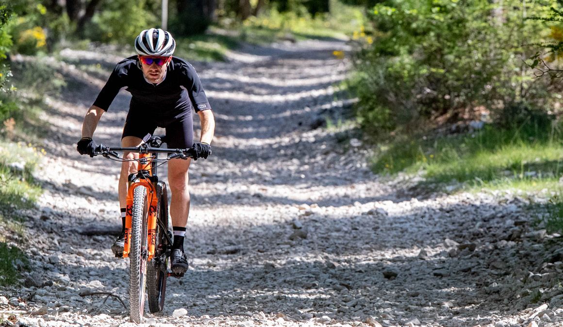 Calentar para la bici es fundamental