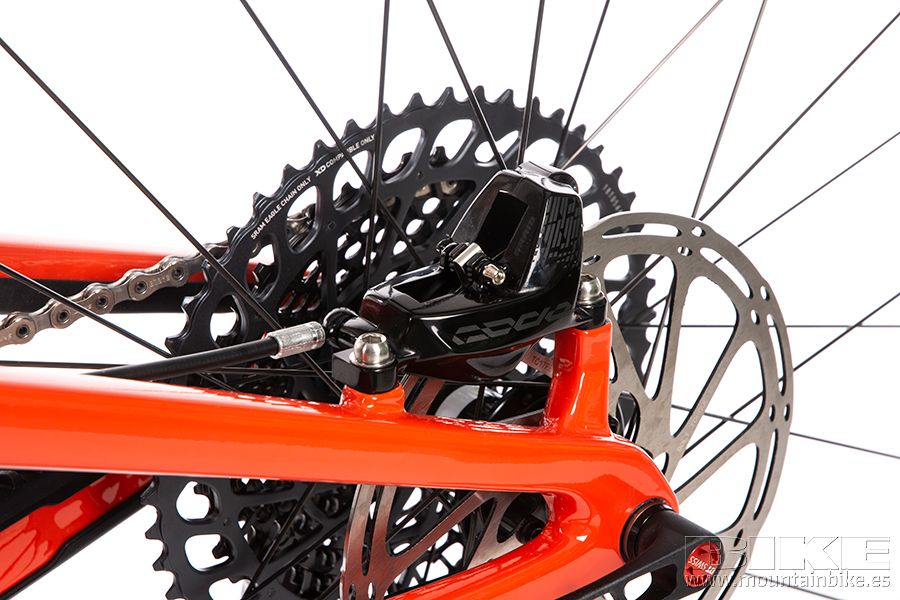 Estudio Santa Cruz Hightower (32)