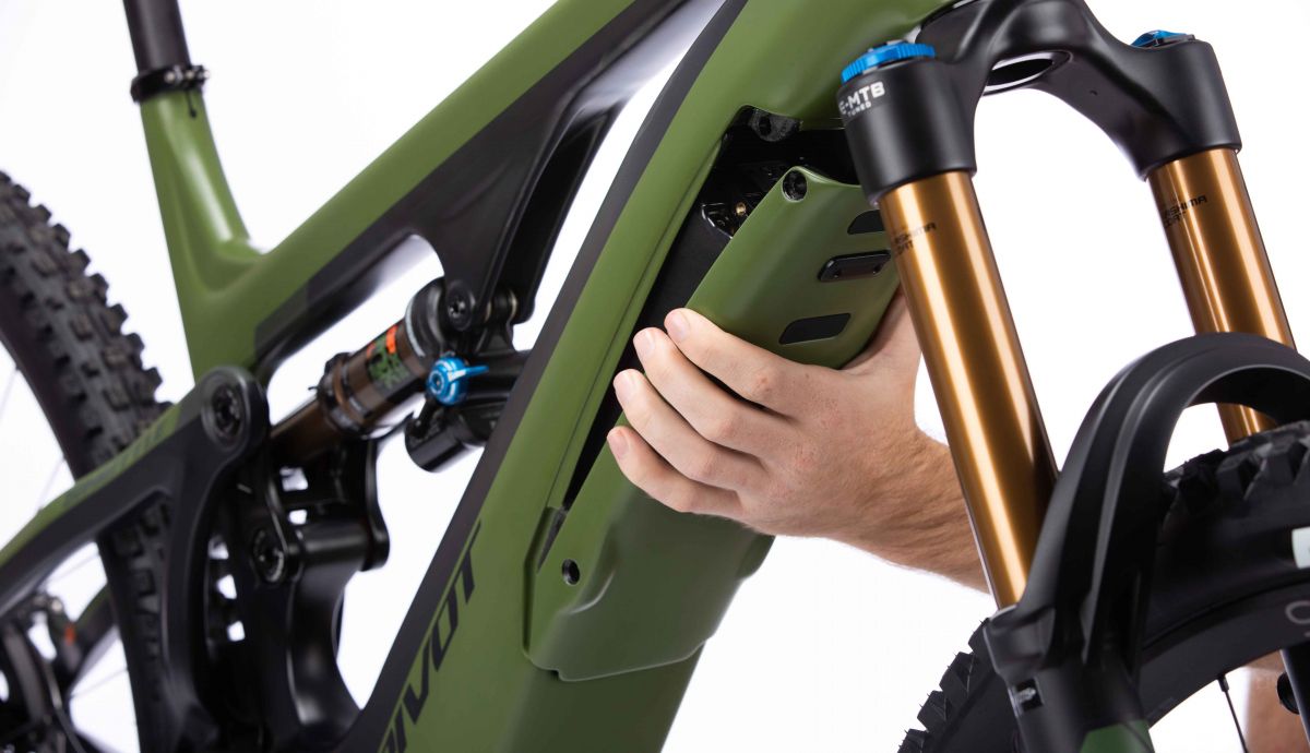 Pivot Shuttle 2021 10 Pivot Shuttle 2021 10