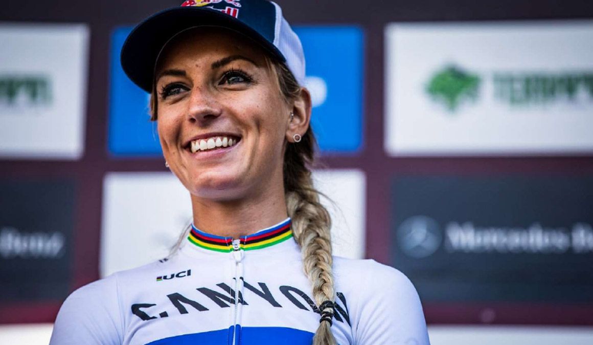 Es oficial. Pauline Ferrand Prevot deja Canyon
