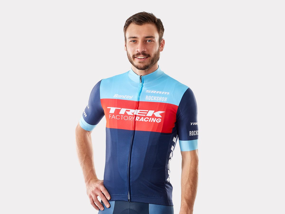 Vístete de Trek detalle