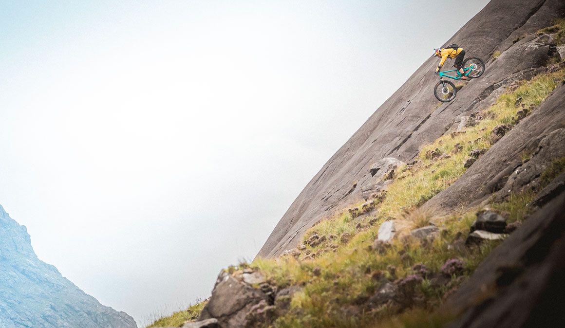 Nuevo vídeo MTB de Danny MacAskill. The Slabs