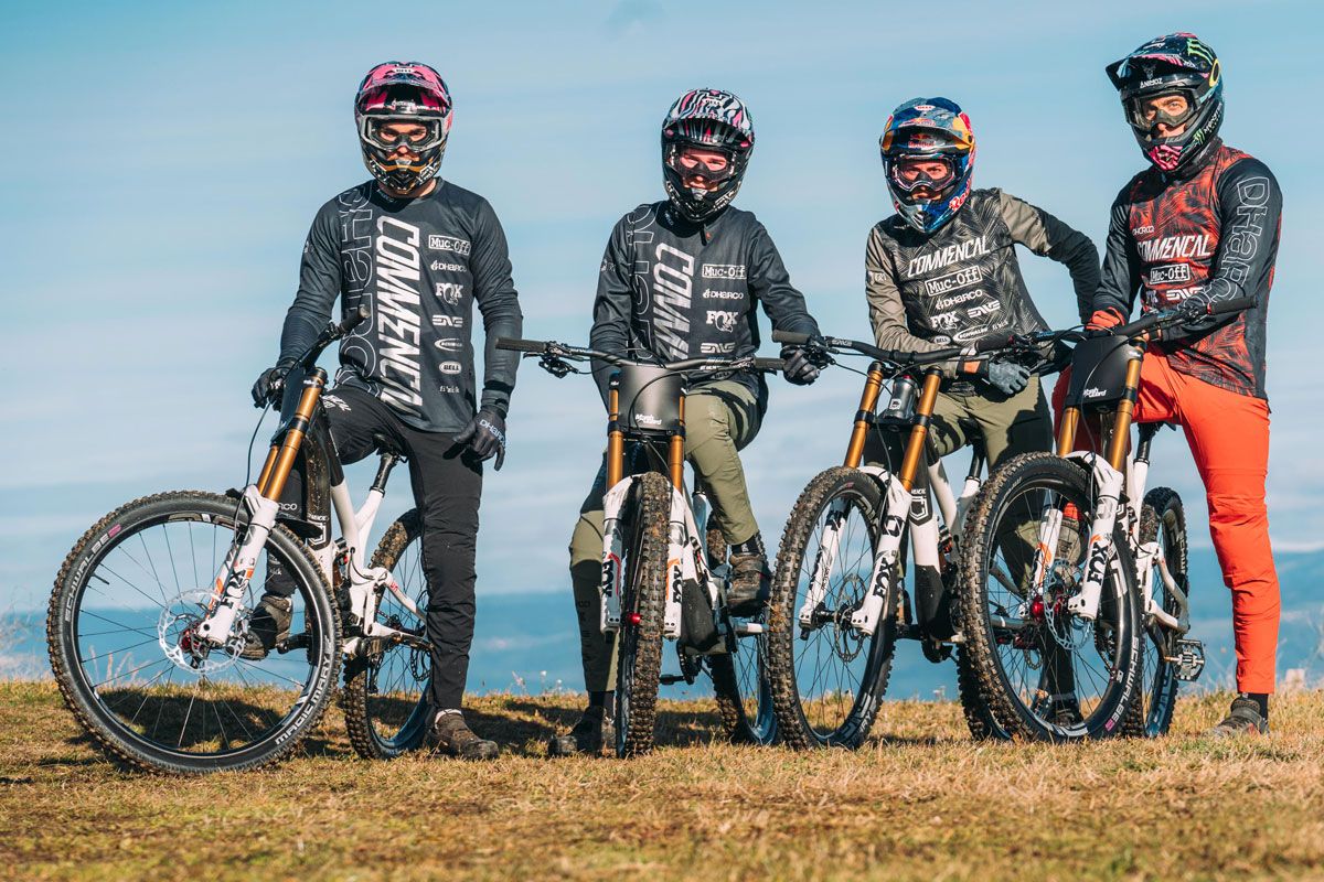 Galfer. Acuerdo con dos grandes equipos UCI de DH equipo