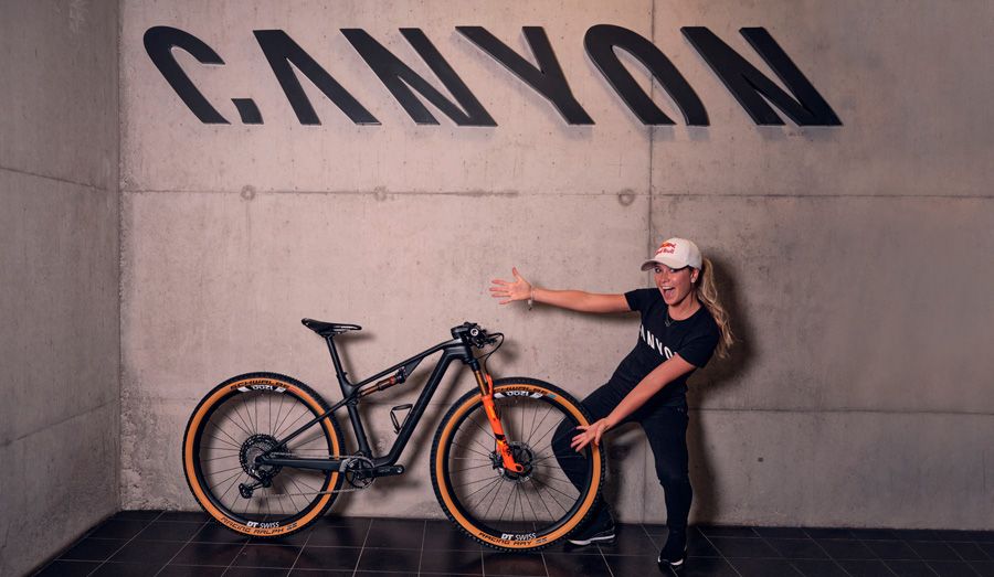 Emily Batty joins Canyon