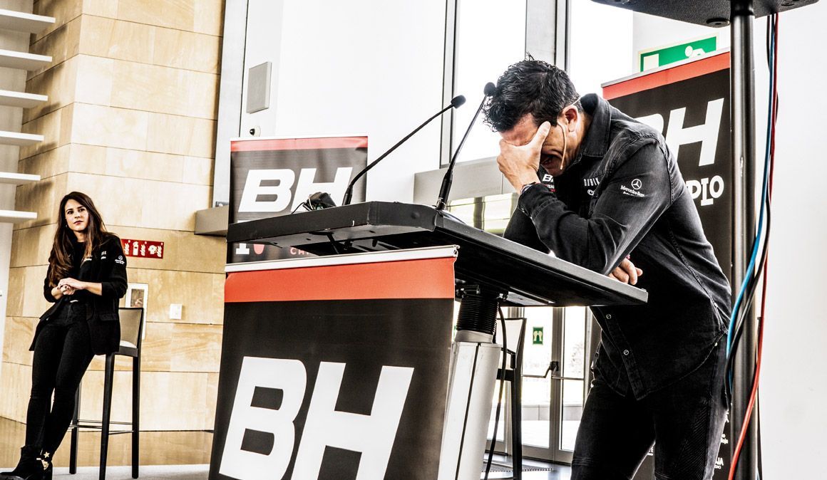 carlos coloma anuncia su retirada de la competion 9