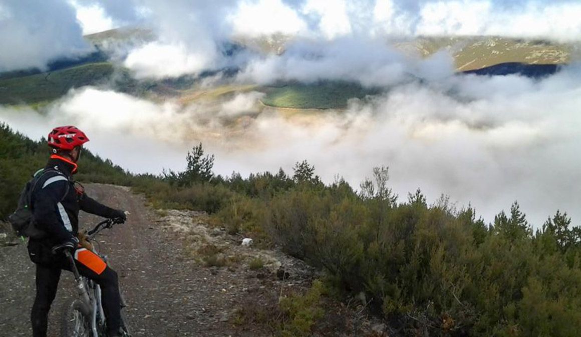 10 rutas MTB con track GPS para hacer en primavera foto Comarca de la Carballeda 10 rutas MTB con track GPS para hacer en primavera foto Comarca de la Carballeda