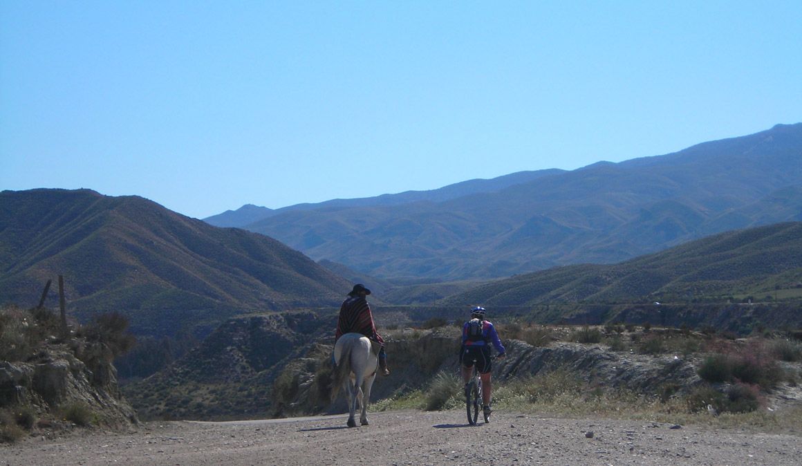 10 rutas MTB con track GPS para hacer en primavera foto Ruta por el desierto 10 rutas MTB con track GPS para hacer en primavera foto Ruta por el desierto
