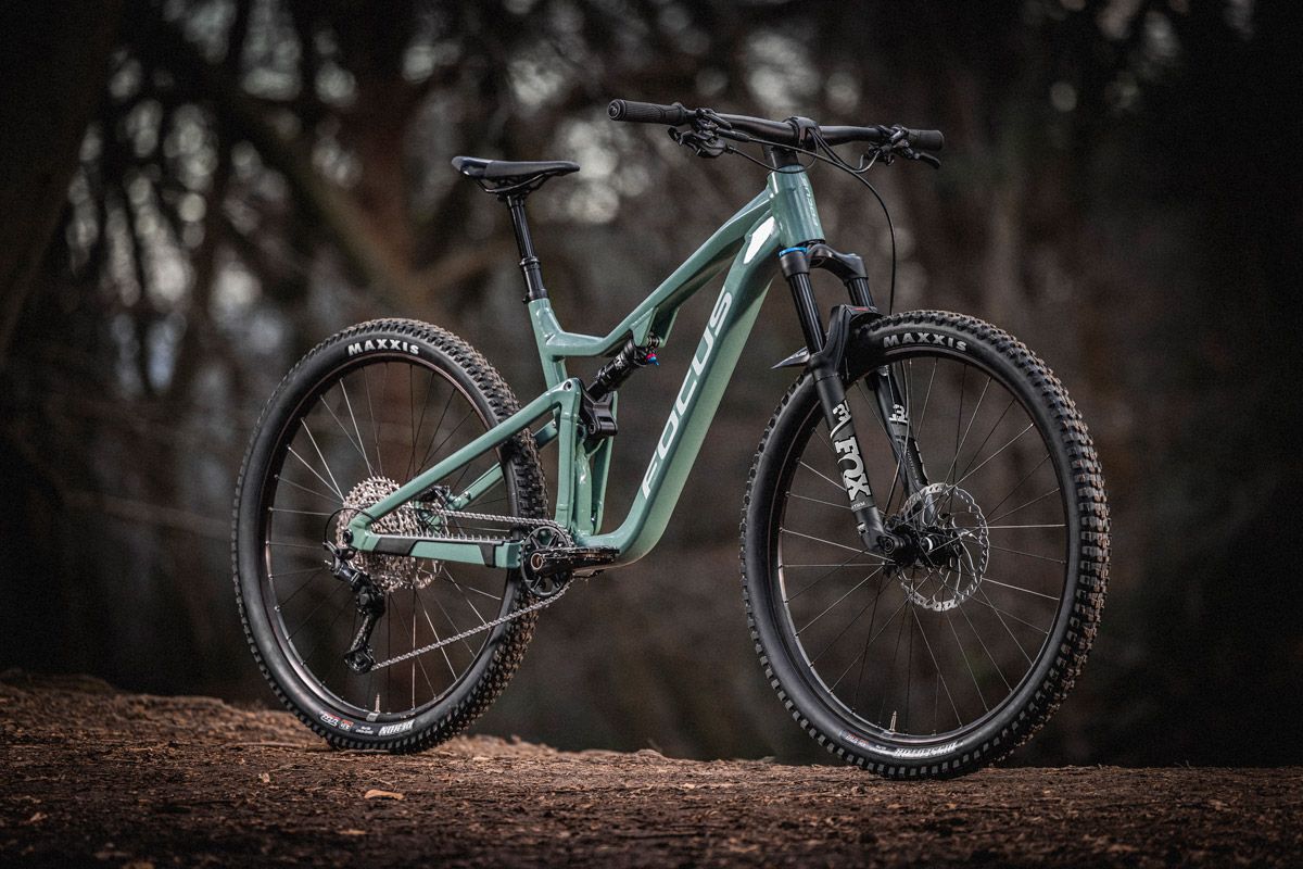 FOCUS MY21 Thron Inner Child 135 FORK EDIT FOCUS MY21 Thron Inner Child 135 FORK EDIT