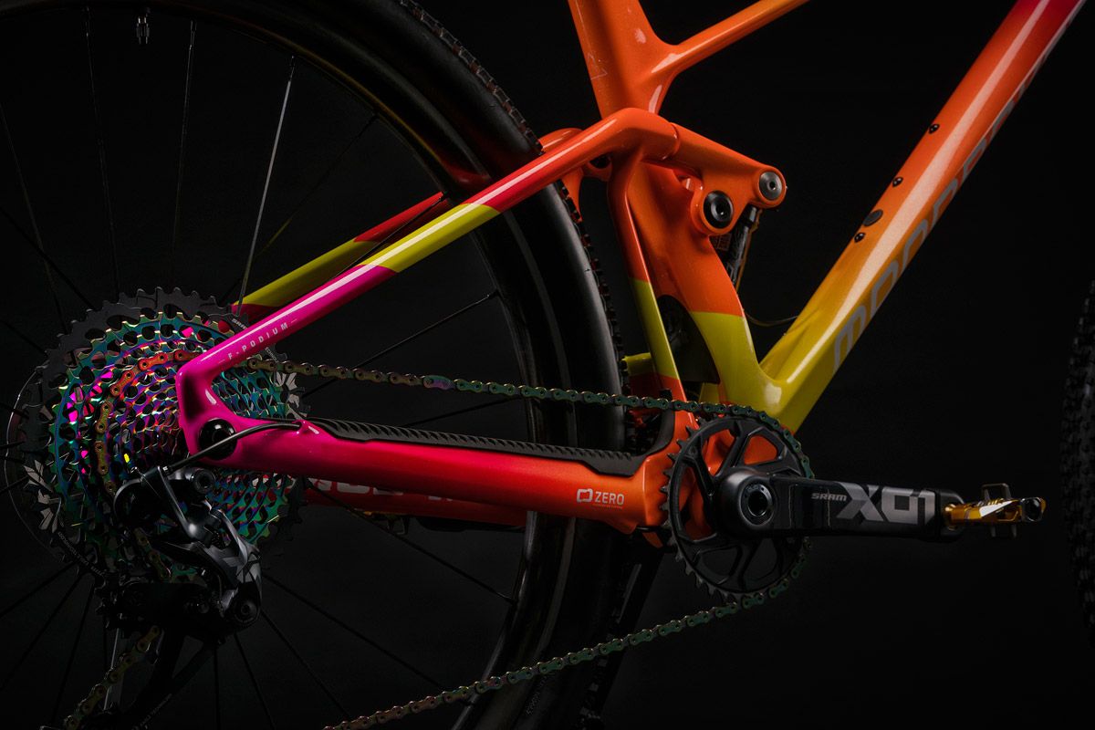 Así es la Mondraker F Podium personalizada de Rafa Nadal (15)
