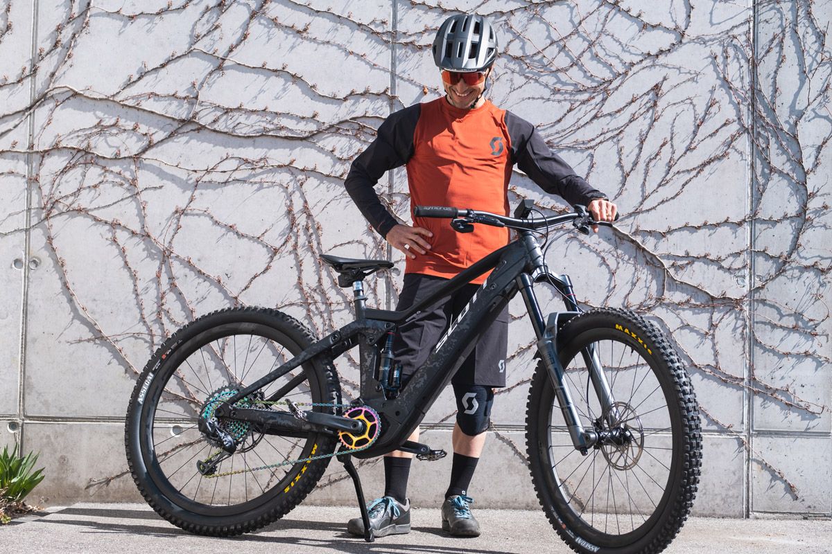 Cuando Nino Schurter estrenó la Ransom eRIDE (2)