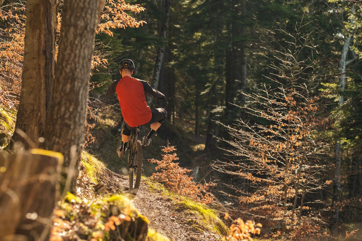 Cuando Nino Schurter estrenó la Ransom eRIDE (14)