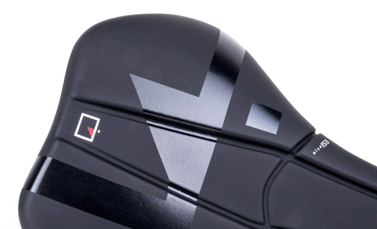 Proxim W400. El sillín de altas prestaciones para e bike y all mountain. Detalle MES Proxim W400. El sillín de altas prestaciones para e bike y all mountain. Detalle MES