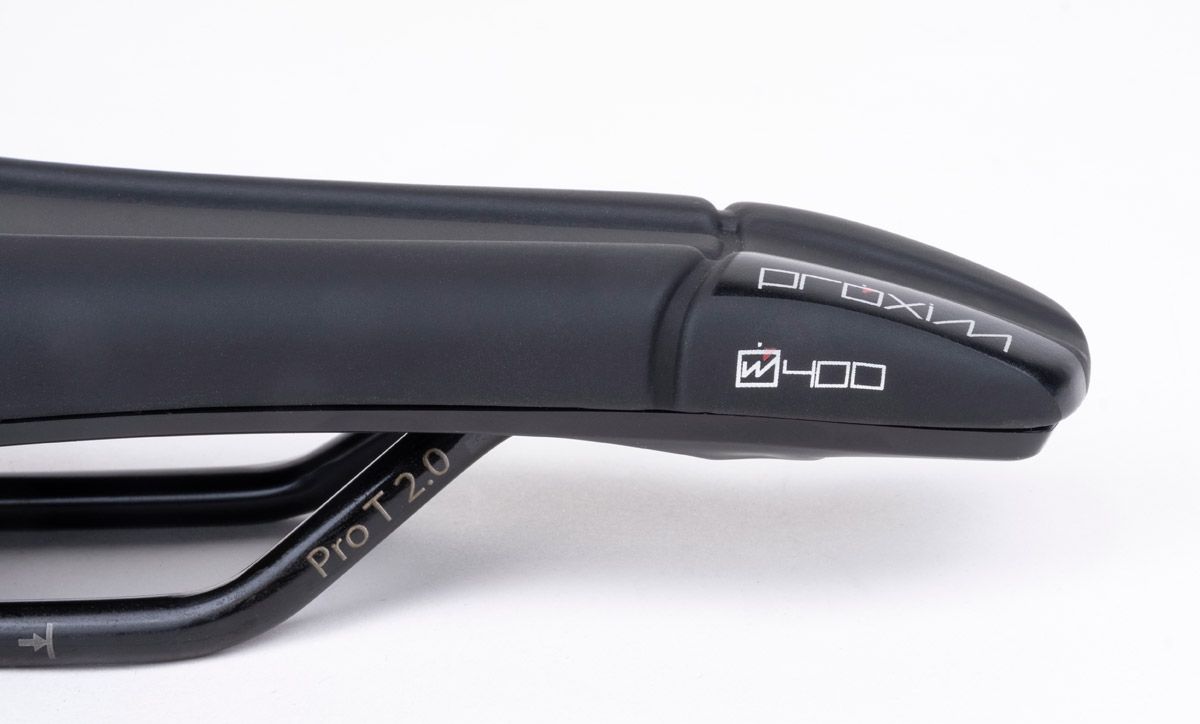 Proxim W400. El sillín de altas prestaciones para e bike y all mountain. Detalle punta Proxim W400. El sillín de altas prestaciones para e bike y all mountain. Detalle punta